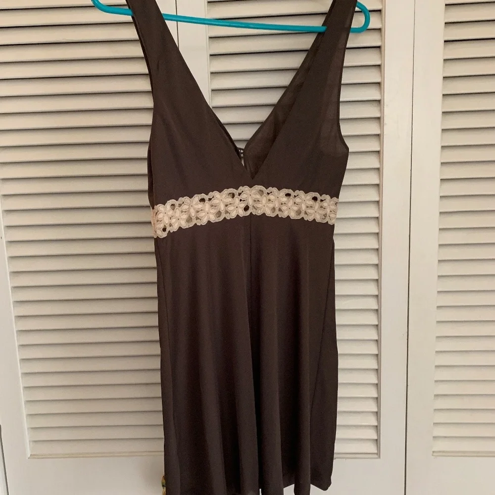 Vintage 1960s Lingerie Slip Nightgown Brown Nylon & Beige Lace Formfit Rogers - Picture 6 of 10